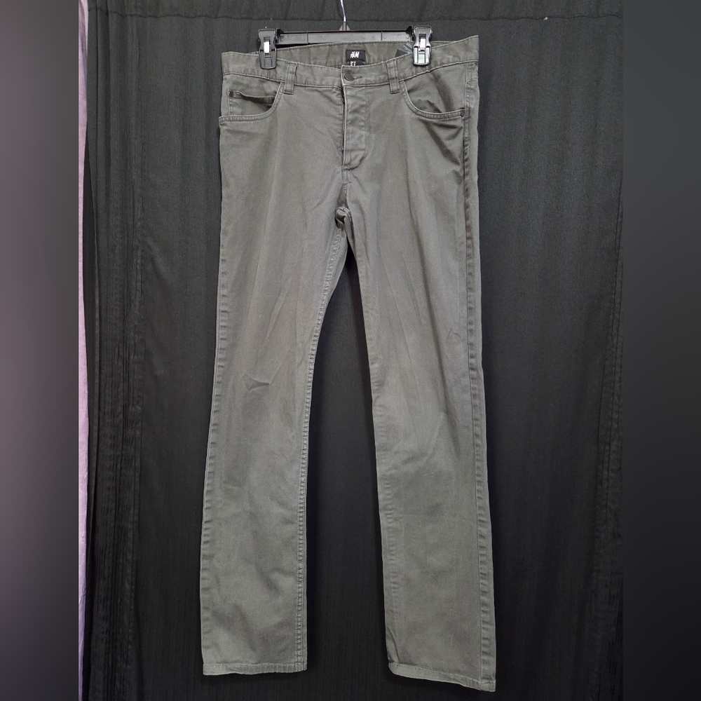 H&M Men's Buttonfly  Gray Jeans